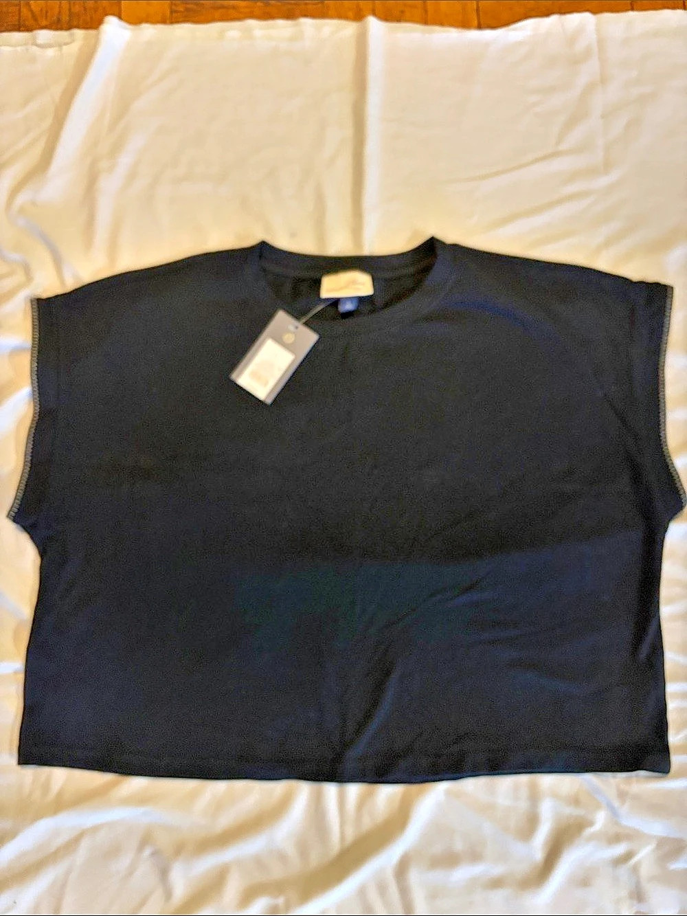 Universal Thread Black Crop Top T Shirt Size Large NWT